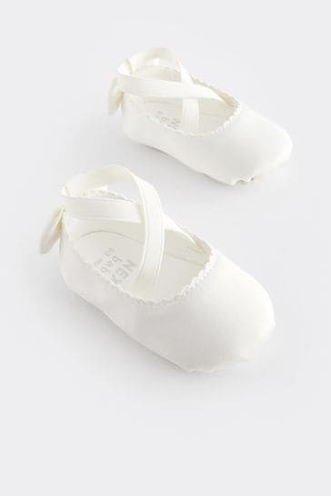 White Ballet Baby Shoes(immediate)