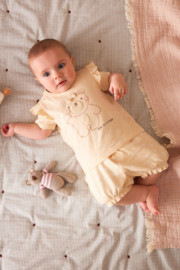 Cream Bear Baby Top and Shorts 2 Piece Set