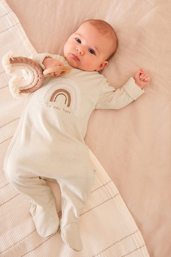 Neutral I'm New Here Single Sleepsuit (0-9mths)