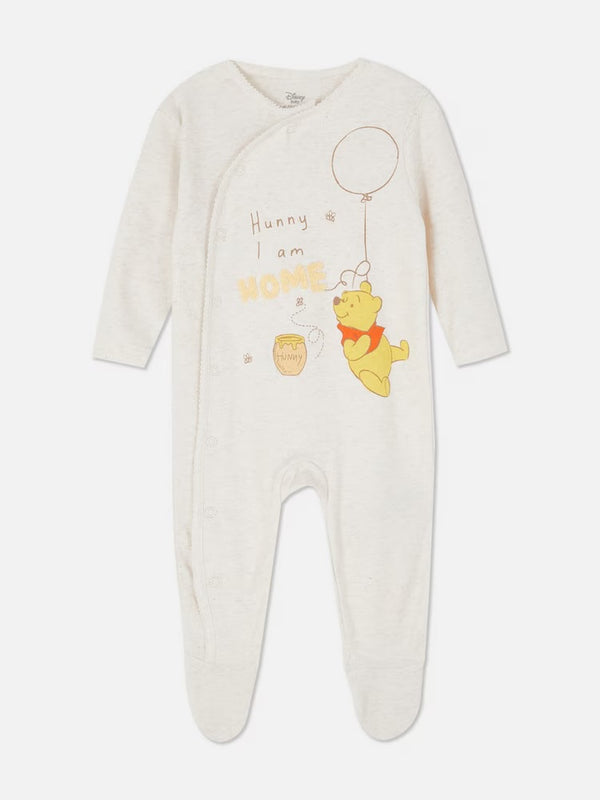 Primark Disney winnee the pooh sleepsuit