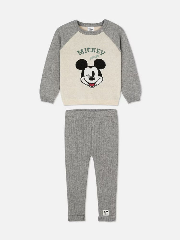 Disney mickey knitted set