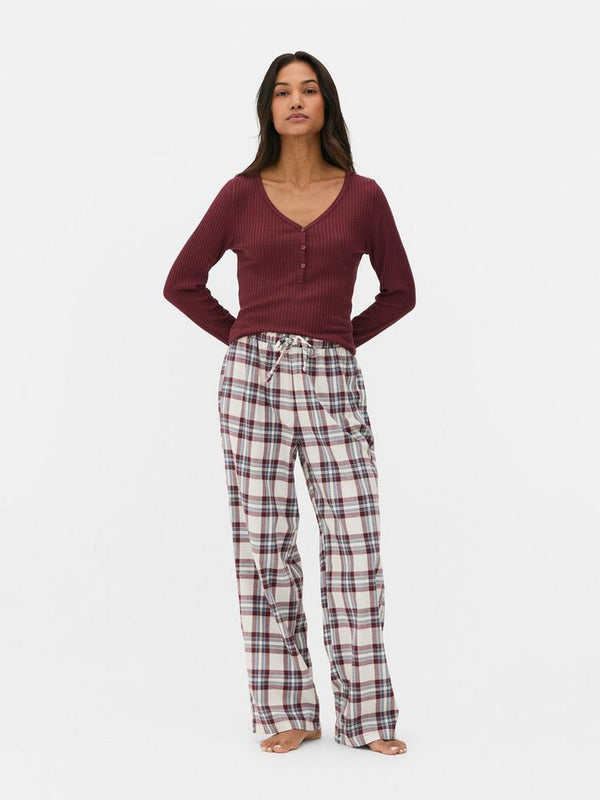 Women flannel burgundy pyjamas