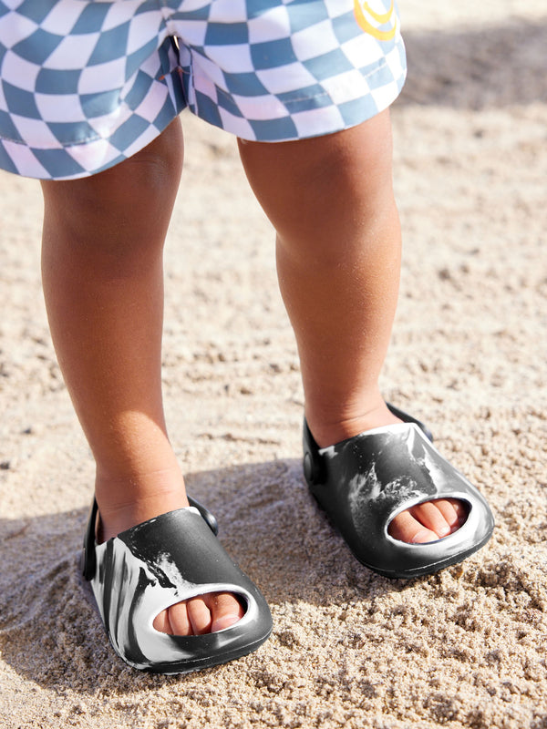 Black/White Marble Sliders