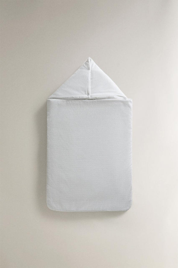 Zara baby carrycot