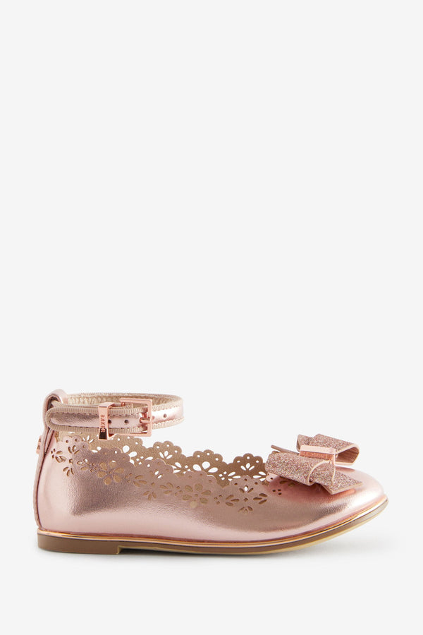 Baker by Ted Baker Girls Scalloped Shoes with Glitter Bow