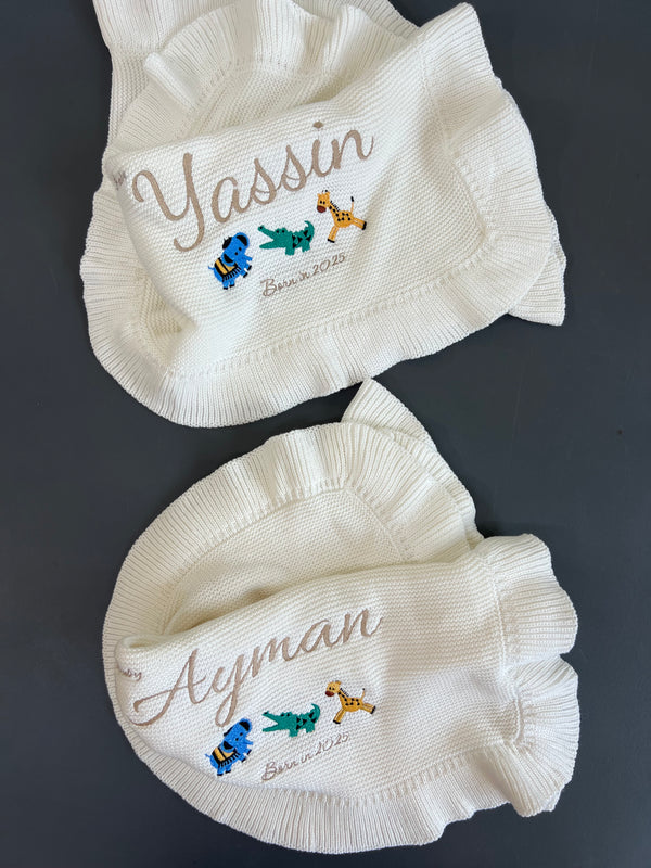 Customized animals friends knitted blankets
