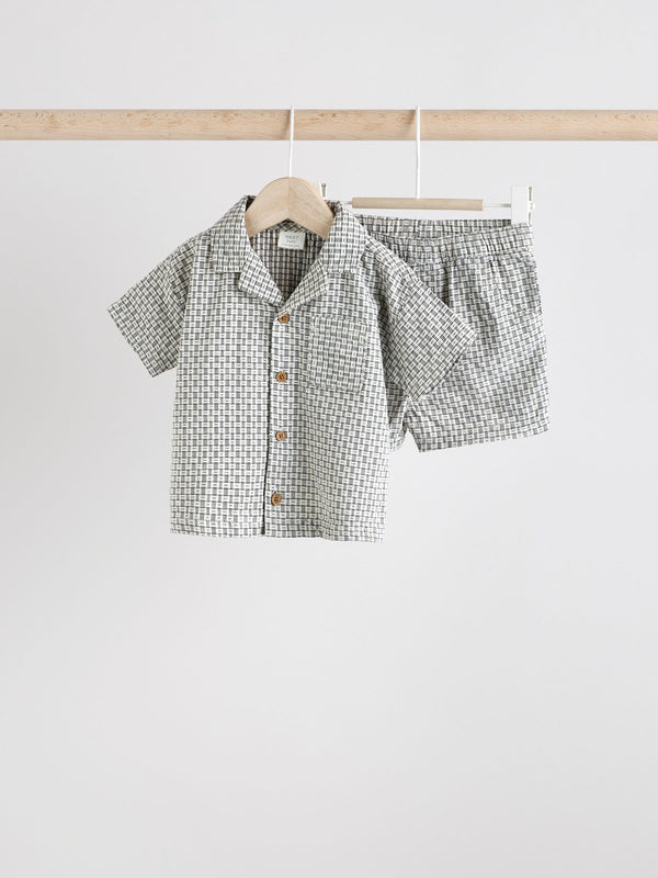 Monochrome Baby Shirt and Shorts Set (0mths-2yrs)
