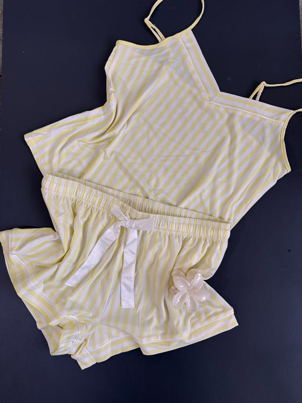 Short pyjamas