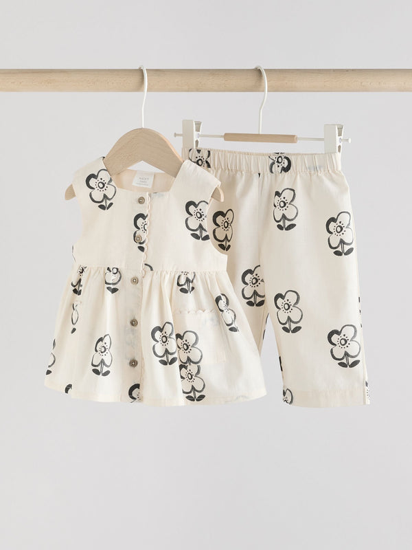 Black/White Floral Baby Printed Baby Sleeveless Top and Trouser 2 Piece Set (0mths-2yrs)