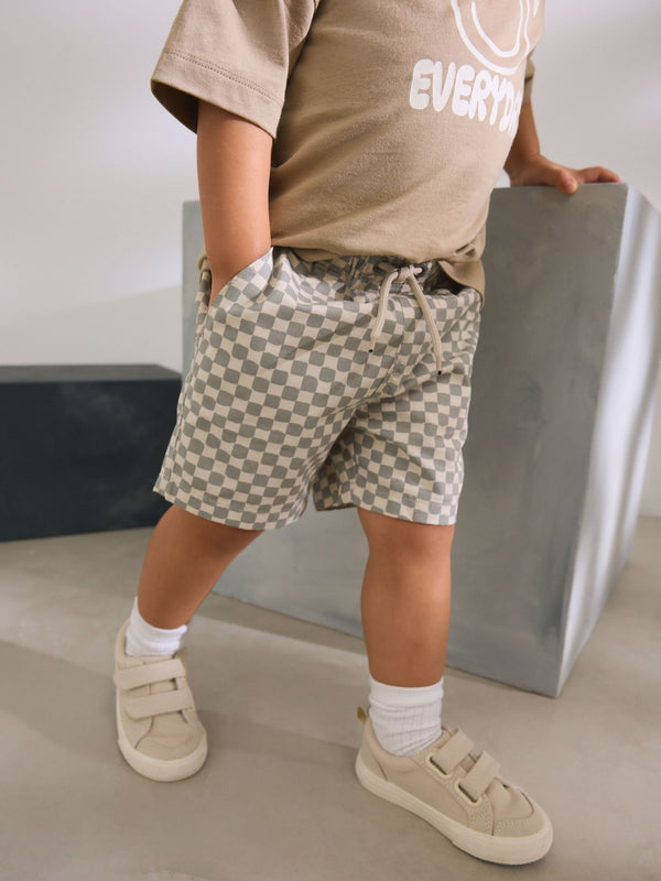 Neutral Checkerboard Pull On Shorts (3mths-7yrs)