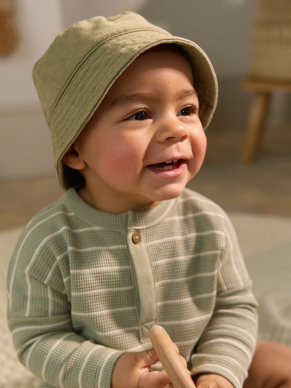 Green 100% Cotton Baby Bucket Hat (0mths-2yrs)