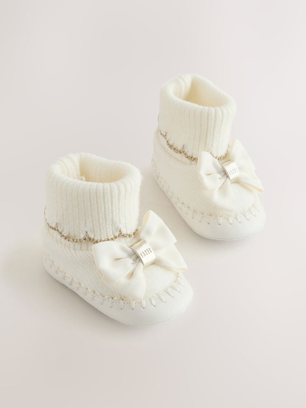 Baby Girls Scallop Edge Knitted Padders Booties with Bow