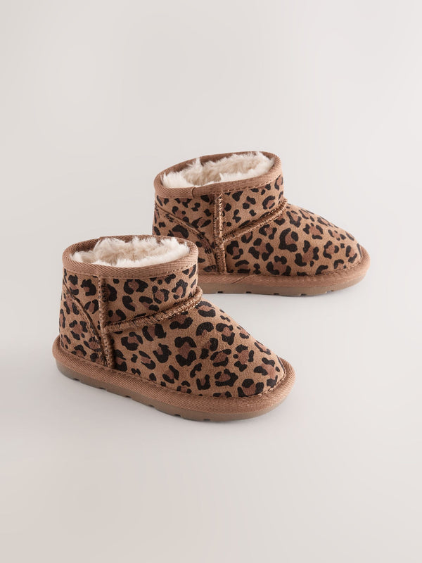 Animal Water Repellent Standard Fit (F) Print Suede Pull On Boots