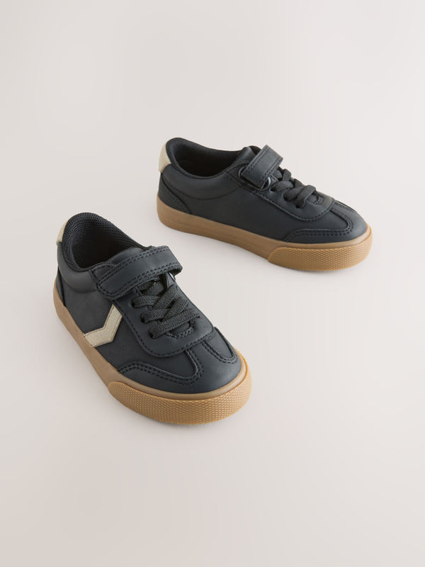 Black Wide Fit (G) Touch Fastening Elastic Lace Trainers