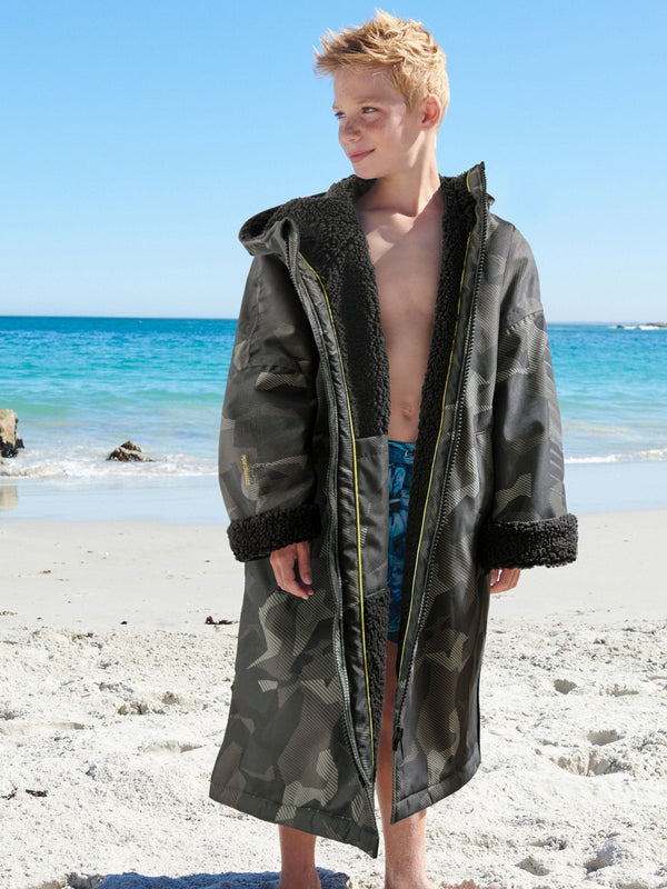 Green Waterproof Changing Robe (3-16yrs)