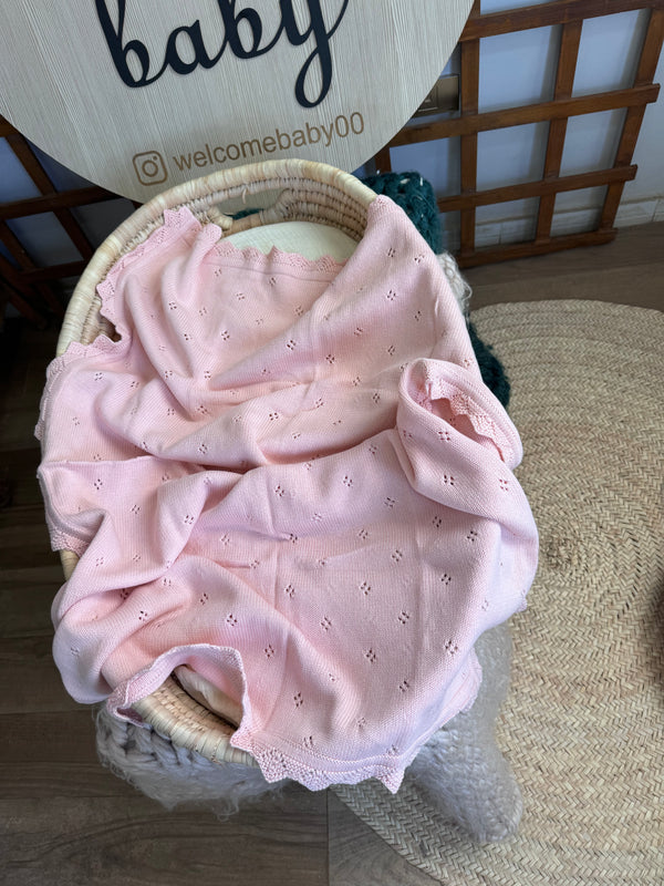 Chenille pink blanket