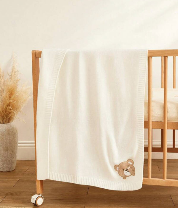Fleece baby bear knitted blanket (customization available)