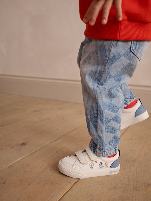 White Standard Fit (F) Bluey Two Strap Touch Fastening Trainers