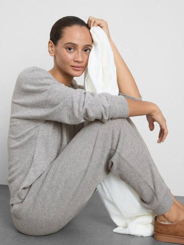Women Super Soft Sweatshirt Pyjama Set