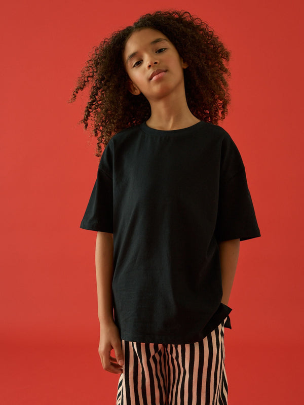 Black Oversized T-Shirt (3-16yrs)