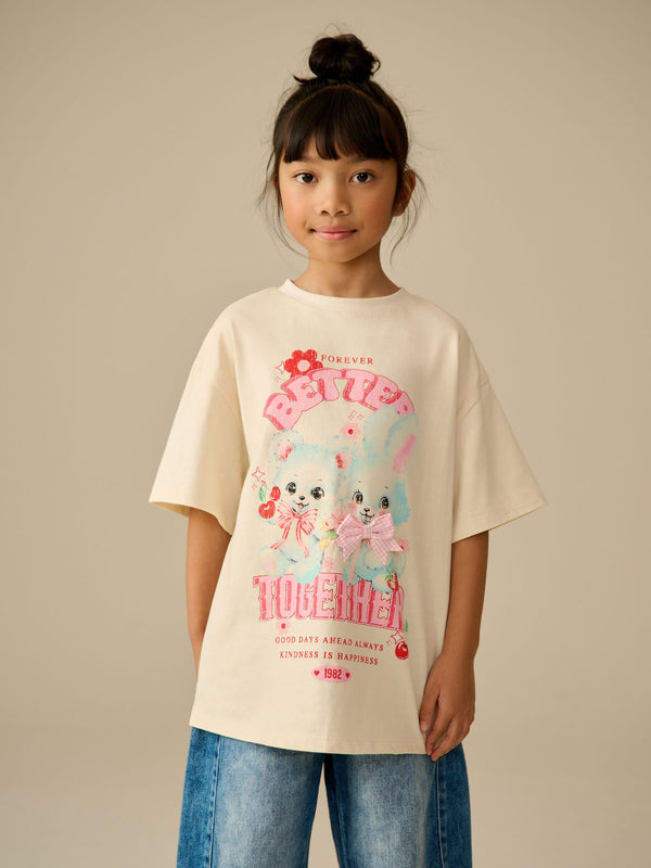 Cream Oversized Graphic Print T-Shirt (3-16yrs)