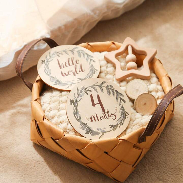 Leaves milestone wooden cards