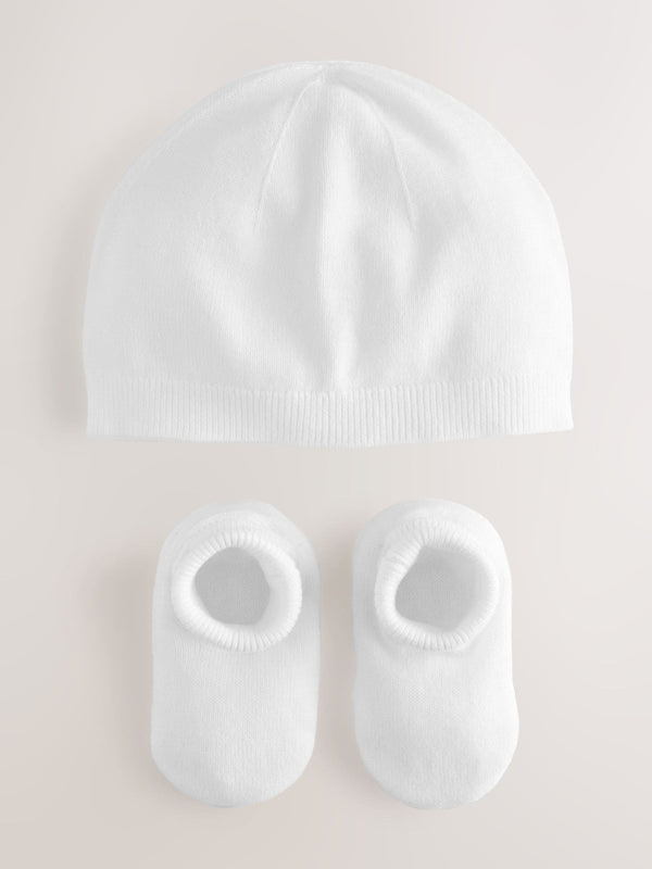 White Knitted Hat and Bootie Baby Set (0-9mths)