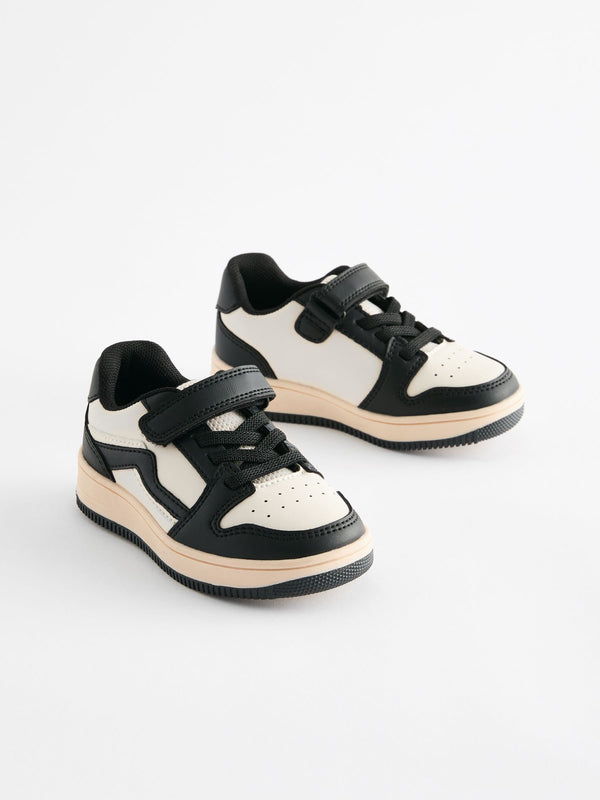 Black/White Touch Fastening Elastic Lace Trainers