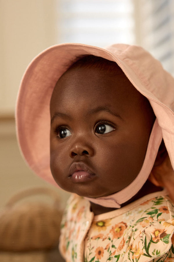 Apricot Pink Wide Brim Baby Hat (0mths-2yrs)