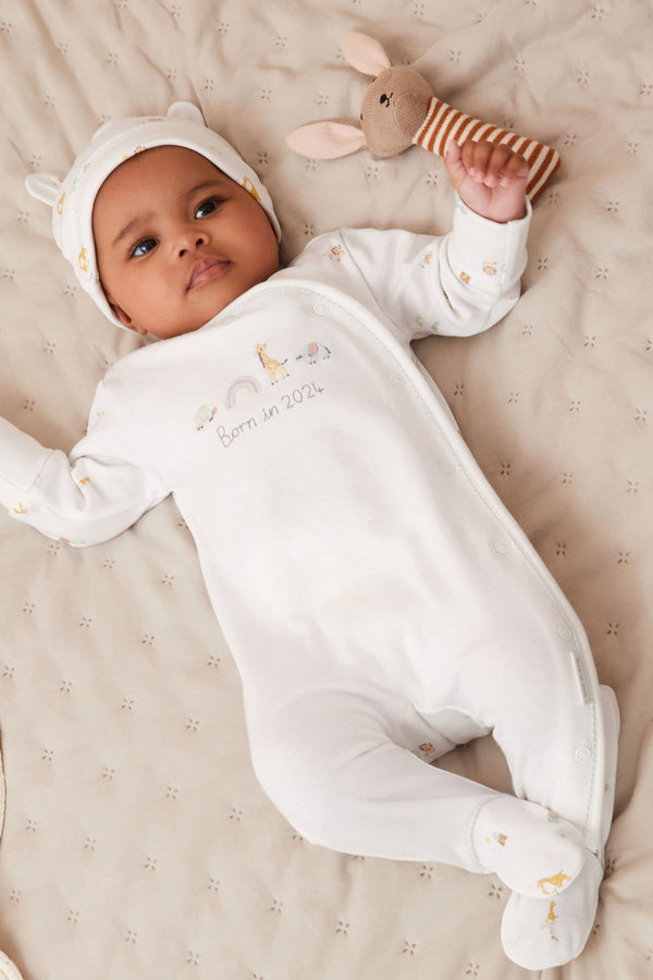 White Born in 2024 Baby Sleepsuit and Hat 2pc Set(immediate)