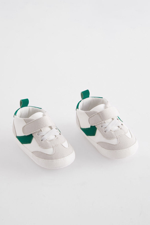 White/Green Touch Fastening Chevron Baby Trainers (immediate)