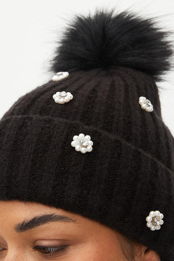 Embellished Pearl Pom Hat(immediate)