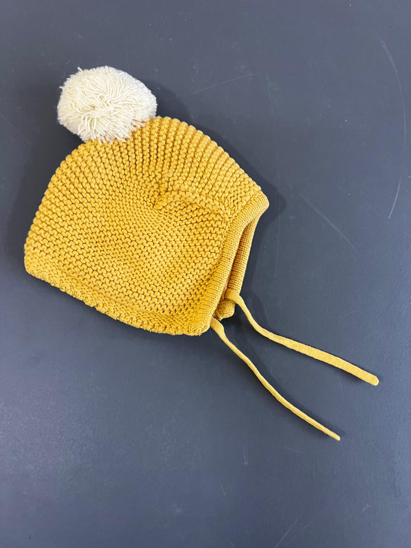 Yellow Pom Hat Immediate